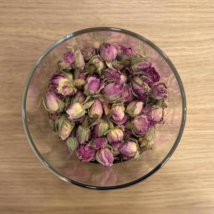 boutons de rose bio