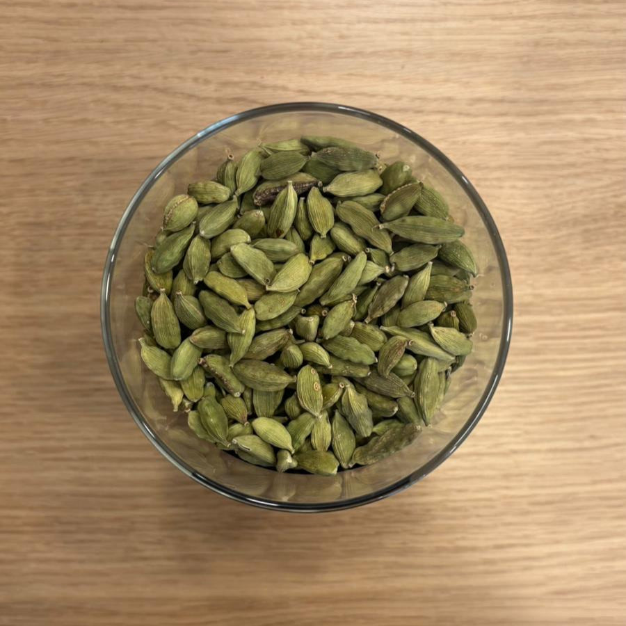 graines de cardamome en vrac